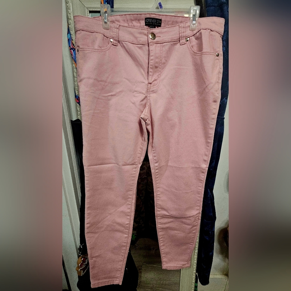 Women's Pink Jeans